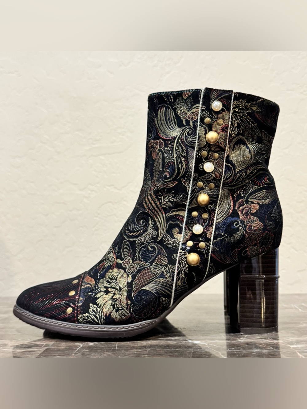 Socofy Tapestry Patchwork Embellished Boots